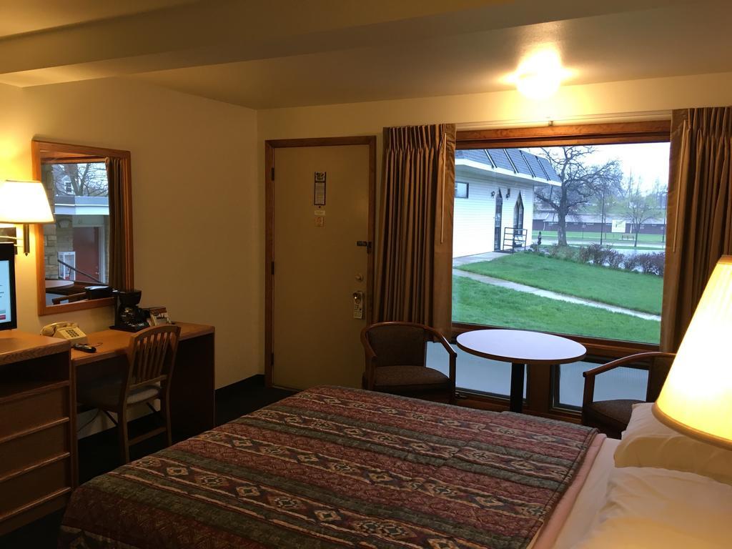 Indian Trail Motel 威斯康星戴尔 外观 照片