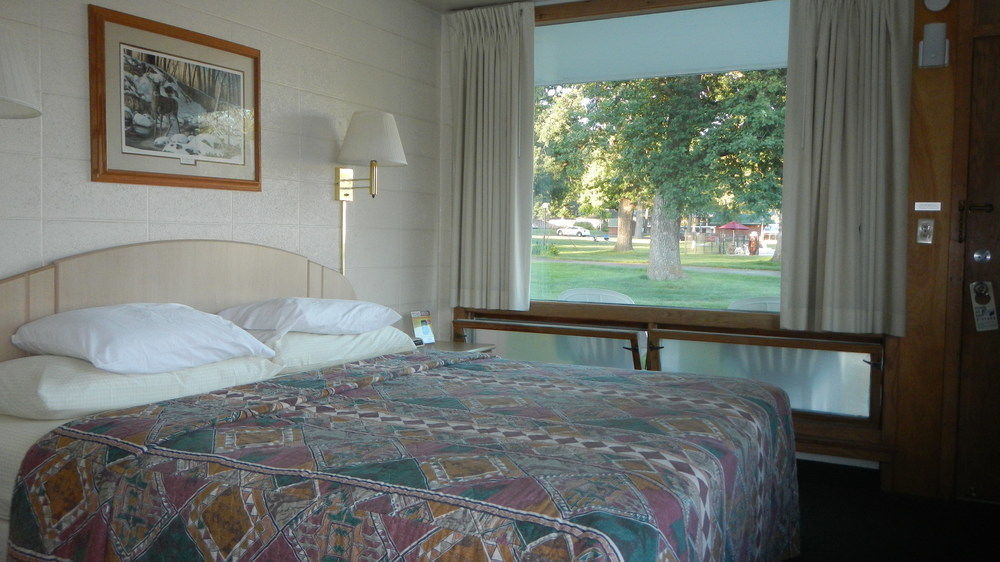 Indian Trail Motel 威斯康星戴尔 外观 照片