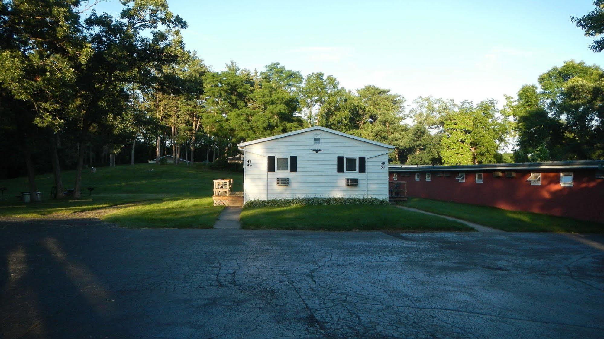 Indian Trail Motel 威斯康星戴尔 外观 照片