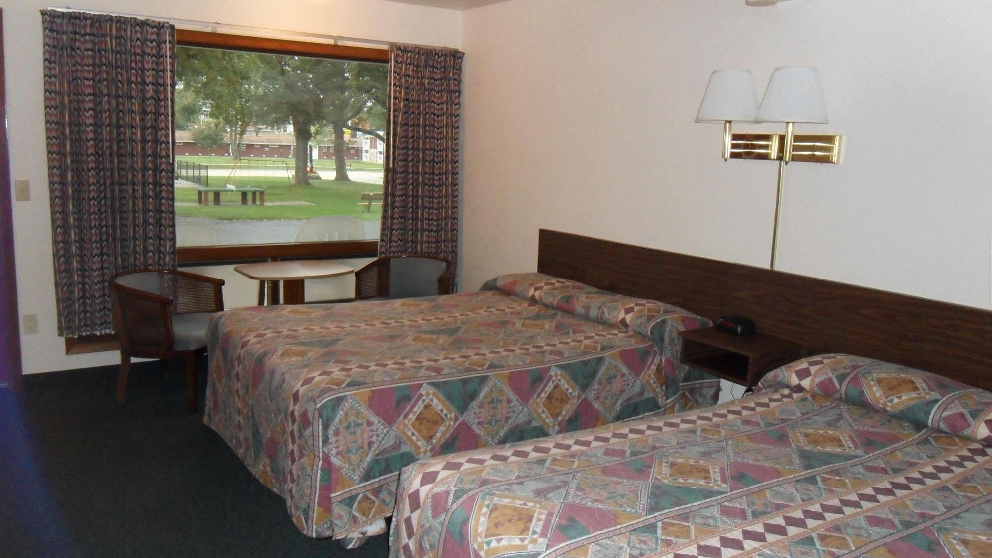 Indian Trail Motel 威斯康星戴尔 外观 照片