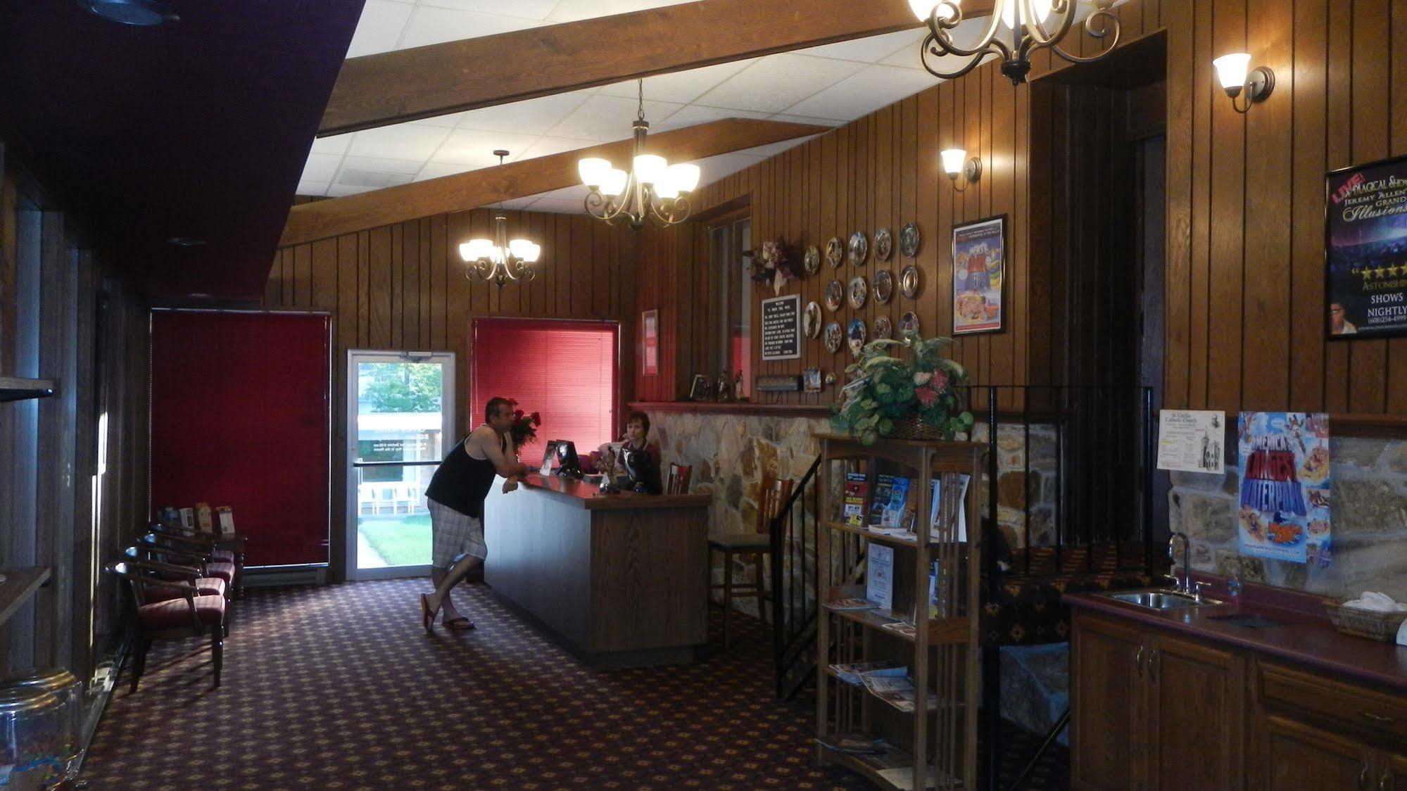 Indian Trail Motel 威斯康星戴尔 外观 照片